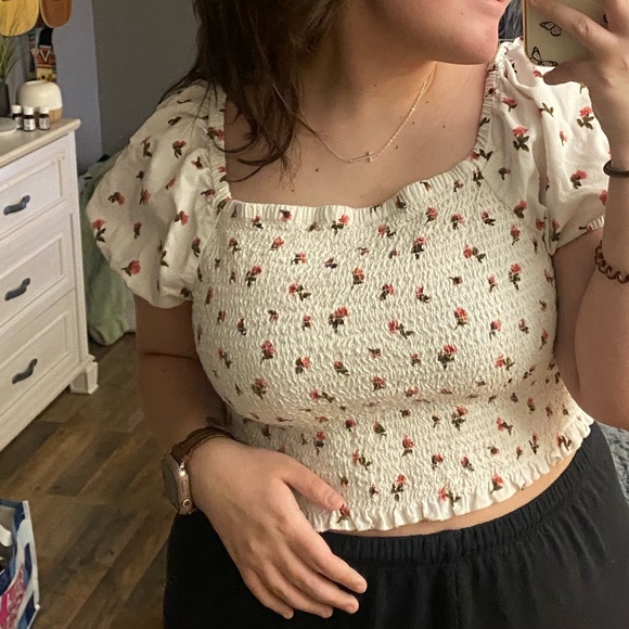 American Eagle Top - Picture 3 of 5